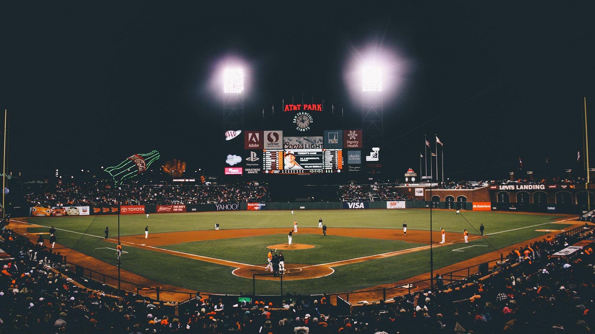 世界羽毛球裁判培训营加强英语与视频评估能力，羽毛球裁判员培训视频